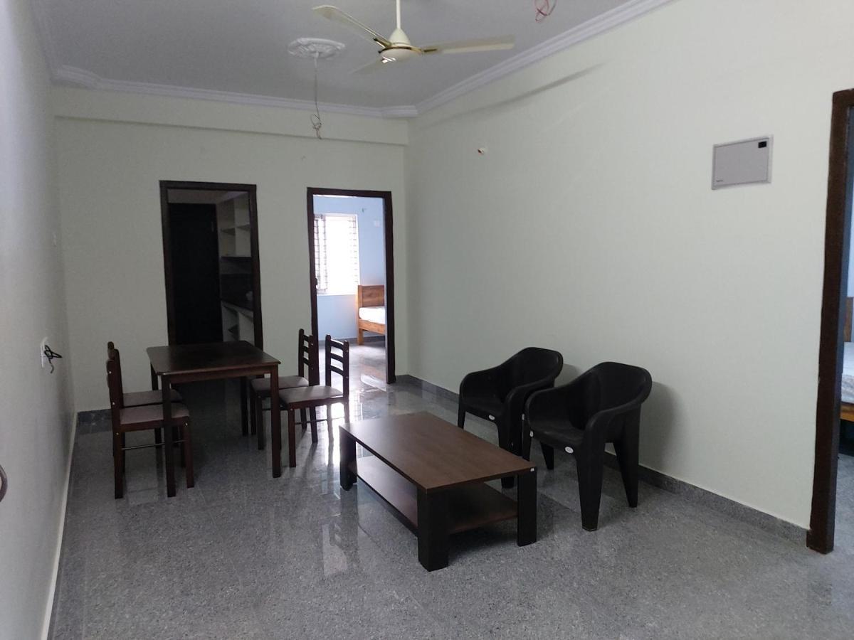 Feel Like Home Near Cricket Stadium Вишакхапатнам Экстерьер фото
